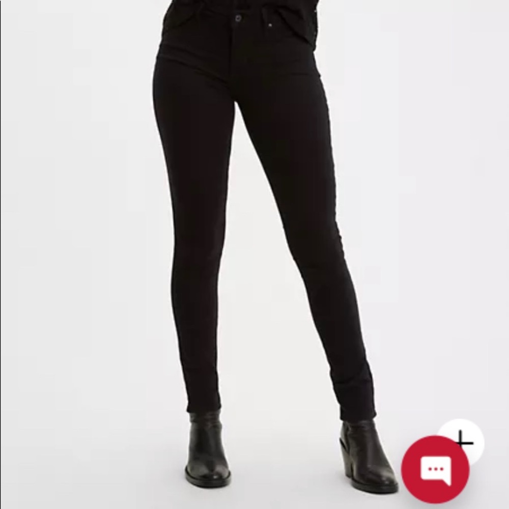Levi’s 711 Black skinny jeans size 4